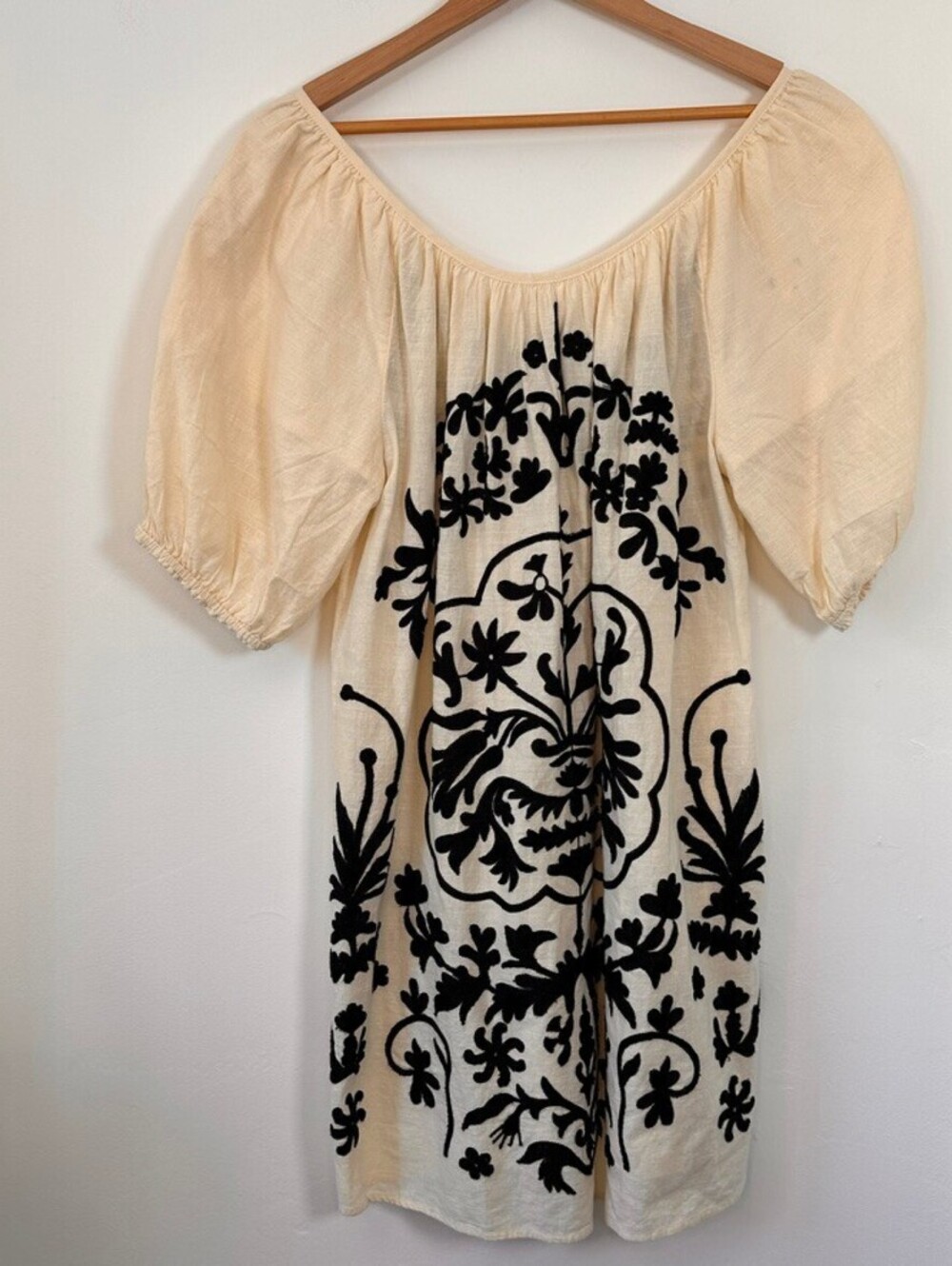 Free People Fiona Embroidered Mini Dress Size M Linen Cream Black - Picture 2 of 5